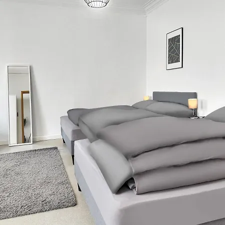 Zentr Fuer 14 Pp In Esslingen Mitte *